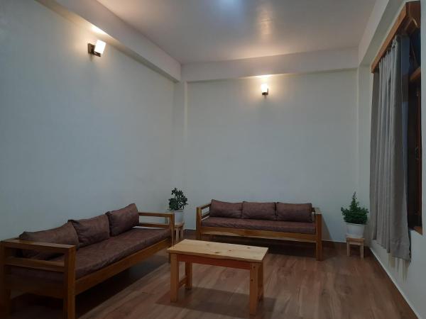 Namsay Hotel, Забронировать  Бомдила штат Аруначал-Прадеш