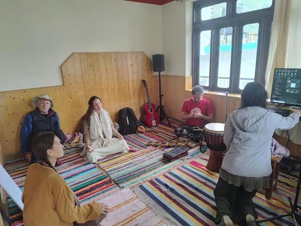 DharteHouse Villa for Conscious Living and Events, Забронировать  Дхармсала штат Химачал-Прадеш