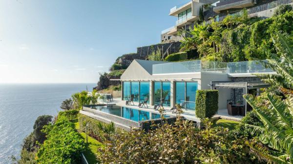 Villa CLIFF HEAVEN - Heated Pool - Breathtaking views, Забронировать  Кальета Архипелаг Мадейра