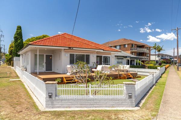 Sunset Sisters - Villa Lola & Villa Frankie, Забронировать  Форстер North Coast New South Wales