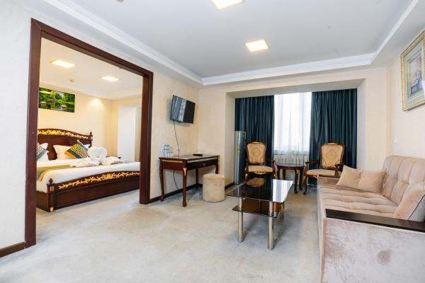 Sayohat Hotel