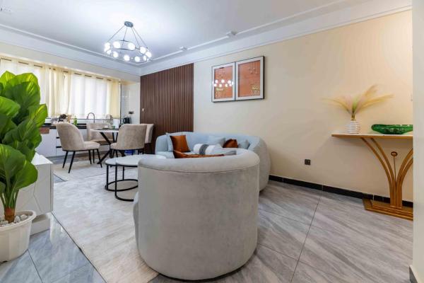 Furnished one bedroom apartment with swimming fully equipped gym ample parking space children playing ground and amazing city views, Забронировать Апартаменты/квартира Найроби Каунти Кения