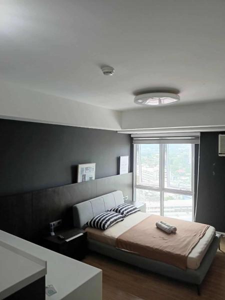 hotel Abreeza chills place, Забронировать  Отели Минданао с парковкой, Парковка