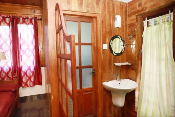 Rainbow Homestay Wayanad