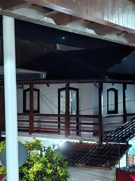 Casa de Hospedagem Flores Paraty 2, Забронировать  Отели Serra da Bocaina с парковкой, Парковка