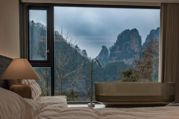 zhangjiajie national park Oxgen Resort, Забронировать  Отели Чжанцзяцзе с бассейном, Бассейн
