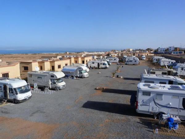 Camping Sable D\or, Забронировать  Отели Guelmim-Oued Noun с парковкой, Парковка