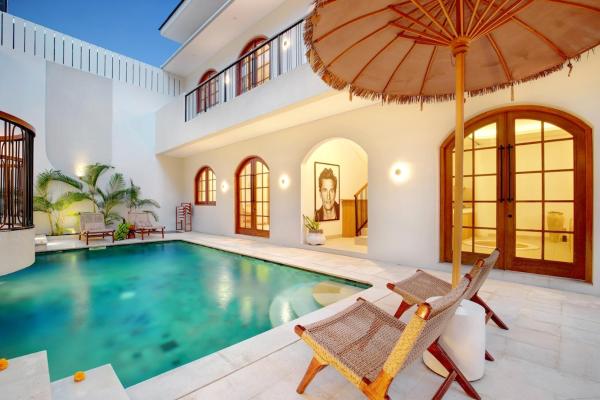 LuXXE 6bed Canggu Villa Vibes for Cool Jet Setters, Забронировать  Чангу Бадунг