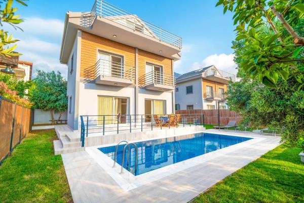 Villa Riva, Забронировать  Отели Овачик с парковкой, Парковка