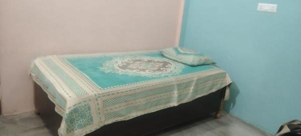 Harsh villa, Забронировать  Отели штата Уттар-Прадеша с парковкой, Парковка