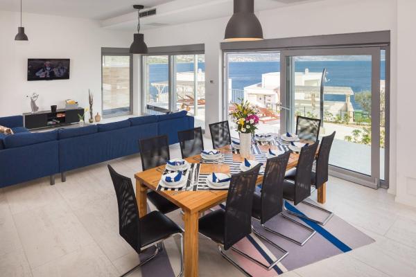 Villa Costabella with heated pool
