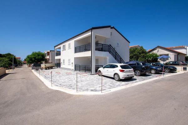 Apartments Sandra, Забронировать  Вир Zadar Islands