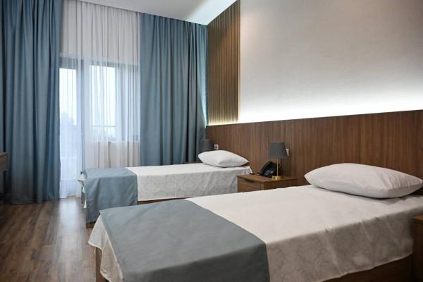 Arena Hotel Yevlakh