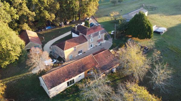 Domaine d\Empié, Забронировать  Doissat Аквитания