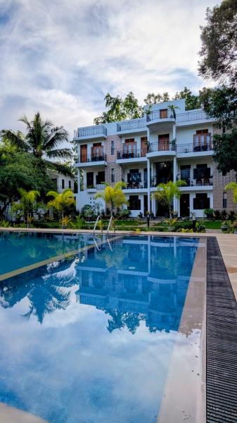 Grand Toscana, Забронировать  Отели Ratnapura District с парковкой, Парковка