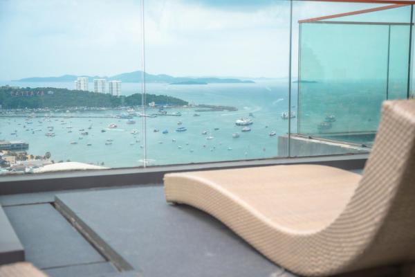 EDGE Central Pattaya Luxury Condo, Забронировать  Паттайя Чонбури