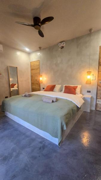 Lagalag Studios, Забронировать  Эль-Нидо El Nido Region