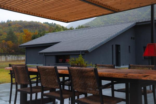 Laló Retreat Suites, Забронировать  Орма Македония