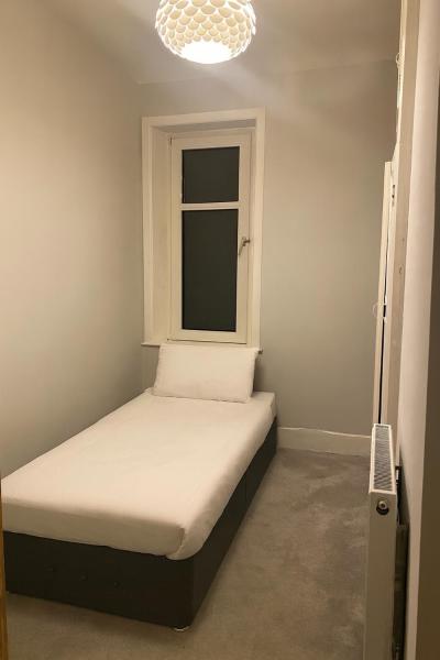 Simple & Peaceful Space, Забронировать  Колн Ланкашир
