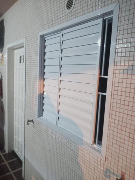 Apartamento Kitnet Completa - Mar Grosso - 400m da praia - Laguna SC - Condomínio Celina, Забронировать  Лагуна Санта-Катарина