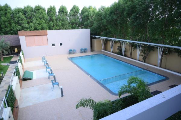 Shettar\s Kusum Resort, Забронировать  Бадами штат Карнатака