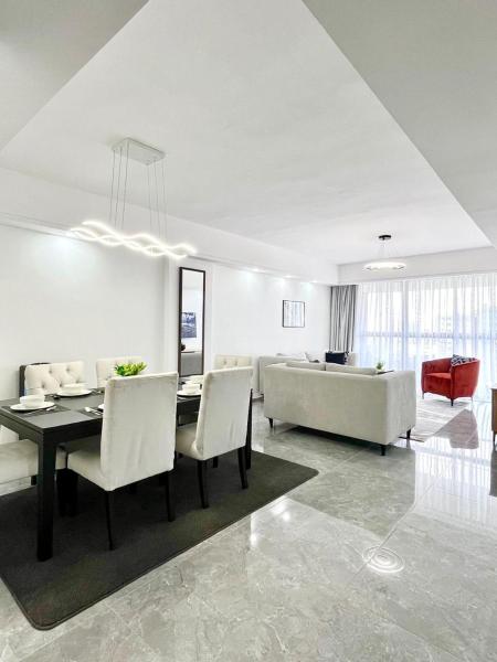 The executive loft three bedroom apartment with amazing breathtaking city views , swimming pool ,gym ,private ample parking space with designated child playground area, Забронировать Апартаменты/квартира Отели Найроби Каунти с бассейном, Бассейн