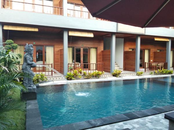 C\man Guest House, Забронировать  Отели Лембонган с парковкой, Парковка