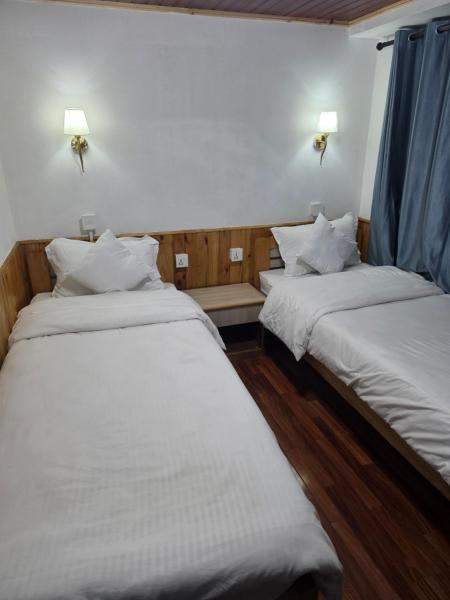 Tibet inn, Забронировать  Намче Everest Region