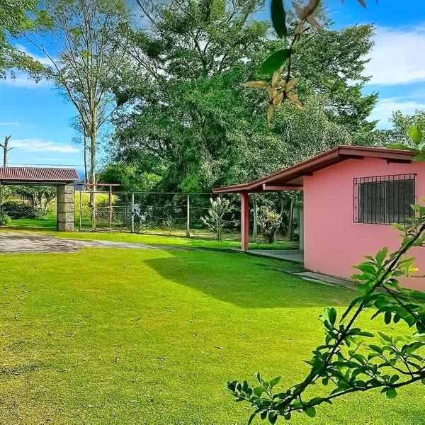 Villa Boquete, Забронировать  Отели Альто-Бокете с парковкой, Парковка