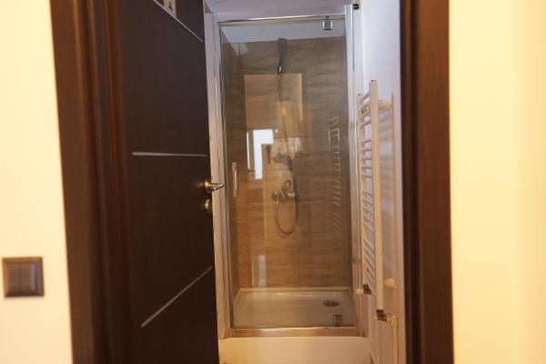 Hotel Mina, Забронировать  Крайова Долж