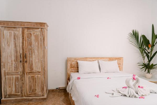 Angel Villa 4 Bedroom Ubud, Забронировать  Отели провинции Бали с парковкой, Парковка