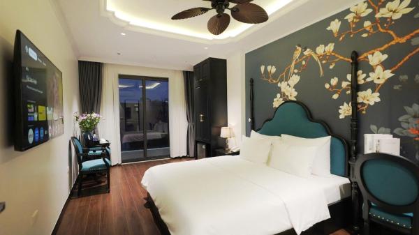 Royal Hotel - Trinh Van Bo, Nam Tu Liem, Забронировать  Văn Trì Муниципалитет Ханой