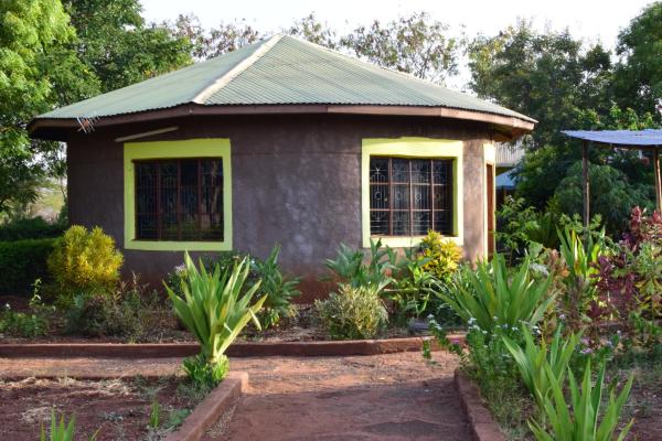 EKO Holiday Homes, Lake Chala, Забронировать  Тавета Taita Taveta