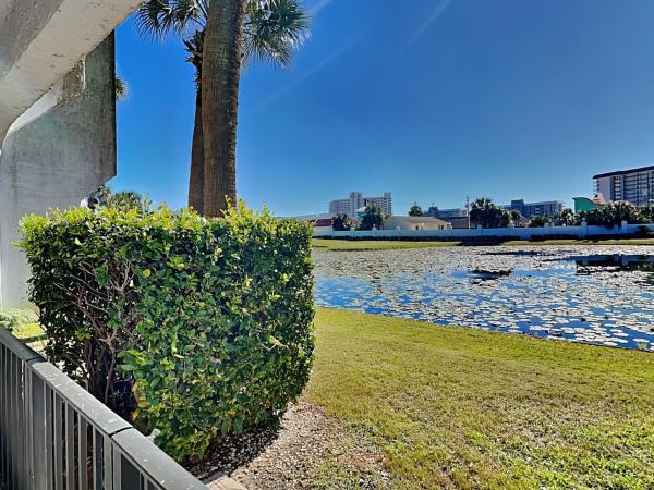 Edgewater Villa #105, Забронировать  Отели в центре Панама-Сити-Бич, в центре