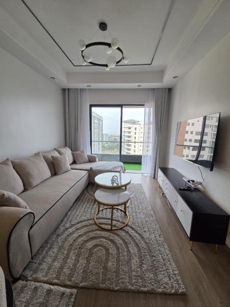 Comfort living three bedroom apartment with fully equipped gym swimming pool private parking space ,child play area and amazing scenic views which offers comfort and luxurious lifestyle, Забронировать Апартаменты/квартира Найроби Найроби Каунти, рядом с Adams Arcade Shopping Centre