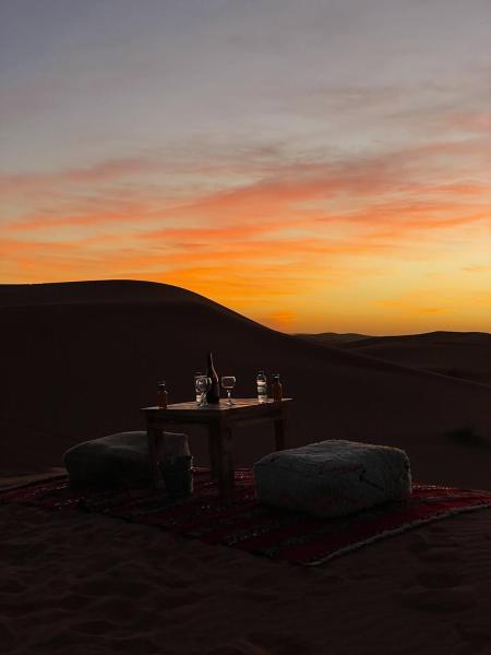 Anssuf merzouga luxury camp, Забронировать  Мерзуга Эр-Рашидия