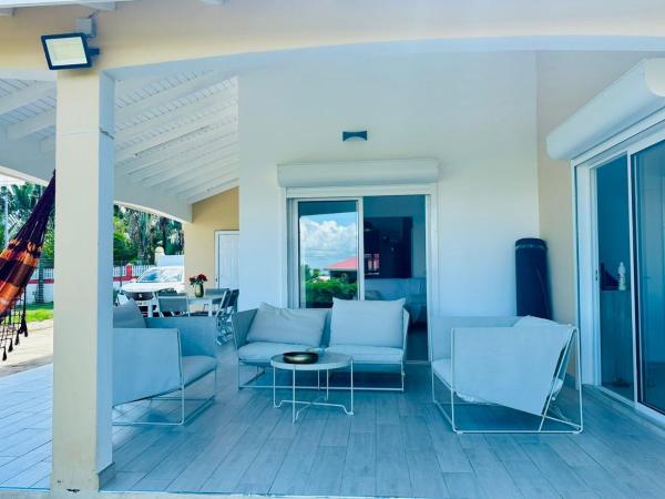Villa La Sarde, Забронировать  Капестер-Бель-О Бас-Тер