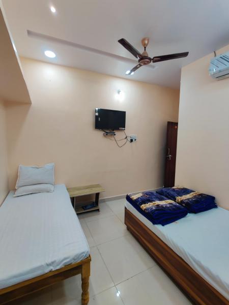 Jai Shree Mahakal Guest House, Забронировать  Удджайн штат Мадхья-Прадеш