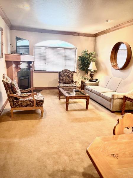 Zermatt Family 2BR Villa Near Deer Valley & Park City Ski Resorts - 6769, Забронировать  Mound City Юта