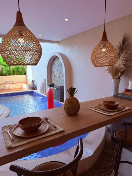Andara Villa Yogyakarta, Забронировать  Отели Кабупатен-Слеман с бассейном, Бассейн