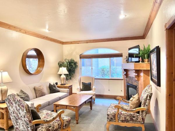 Family-Friendly Zermatt 2BR 2BA Villa Near Park City & Deer Valley Ski Resorts - 4749, Забронировать  Mound City Юта