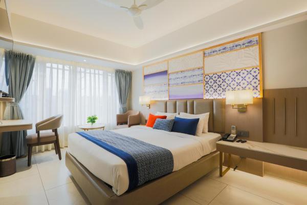 Hotel Silver Inn Near Mumbai Airport, Забронировать  Отели Мумбай с завтраком, Завтраки