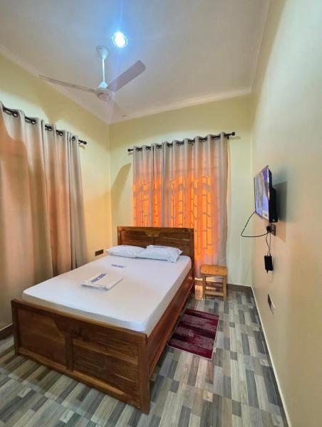 Serengeti Safari Inn, Забронировать  Дар-эс-Салам Объединенная Республика Танзания
