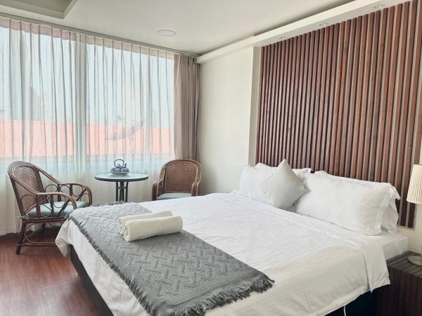 Longzhu Guesthouse