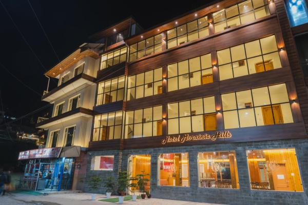 Hotel Morainic Hills Mall Road Bhagsunag, Забронировать  Отели Мак-Леод-Гейндж с парковкой, Парковка