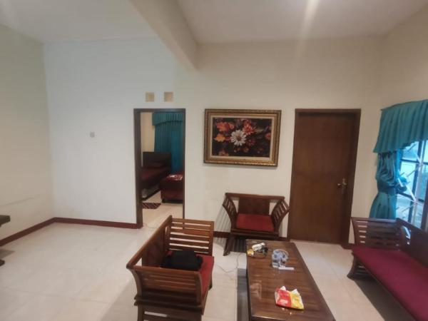 Villa Graha Permata 2, Забронировать  Бату провинция Восточная Ява, рядом с Парк аттракционов Taman Wisata Tirta Nirwana Songgoriti