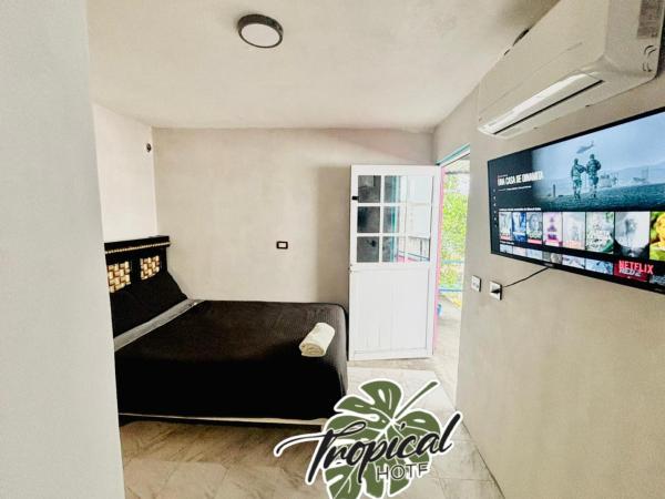 Hotel Tropical, Забронировать  Виллахермоса Табаско