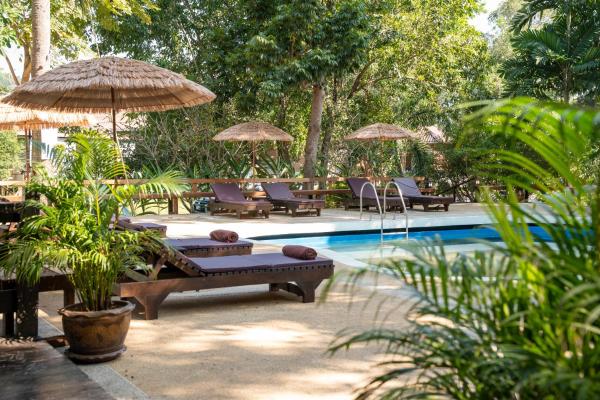 Baan Sawasdee Resort, Забронировать  Ланта-Яй Ко Ланта