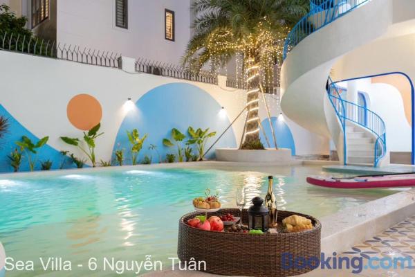 Villa Hồ Bơi Vũng Tàu Gần Biển Đi Bộ Ra Tháp Tam Thắng - 06 Nguyễn Tuân, Забронировать  Отели Вунгтау с парковкой, Парковка