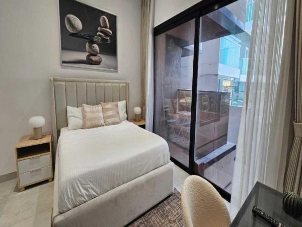 Beautiful Studio in Jumeirah Village Circle, Забронировать  Джумейра Дубай